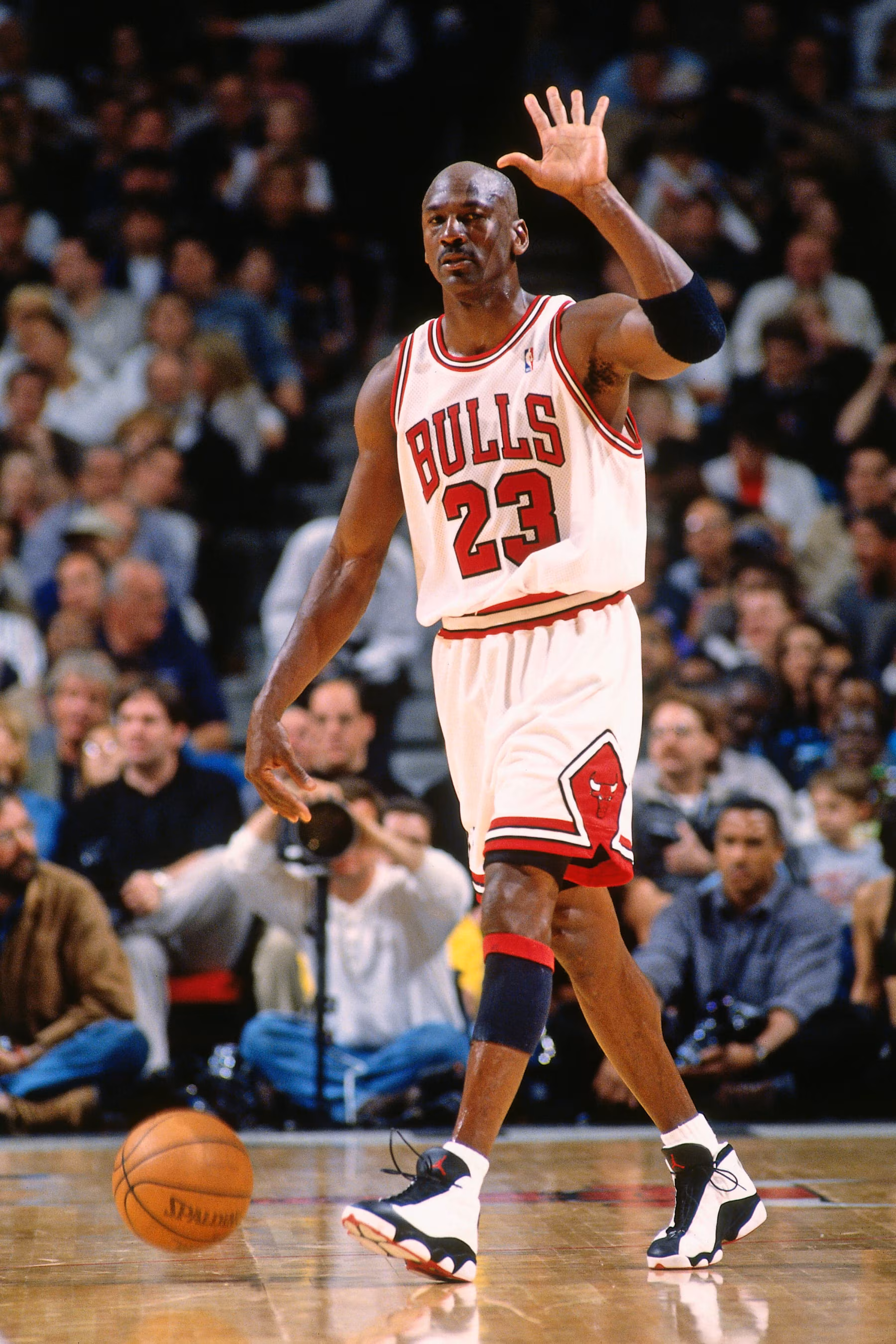 Michael dribble